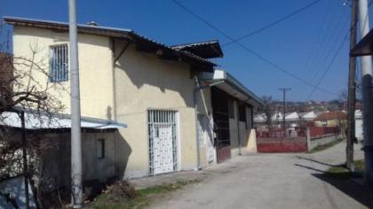 Izdajem poslovno stambeni prostor u Čačku - Bulevar Tanaska Rajića 51 Ljubić